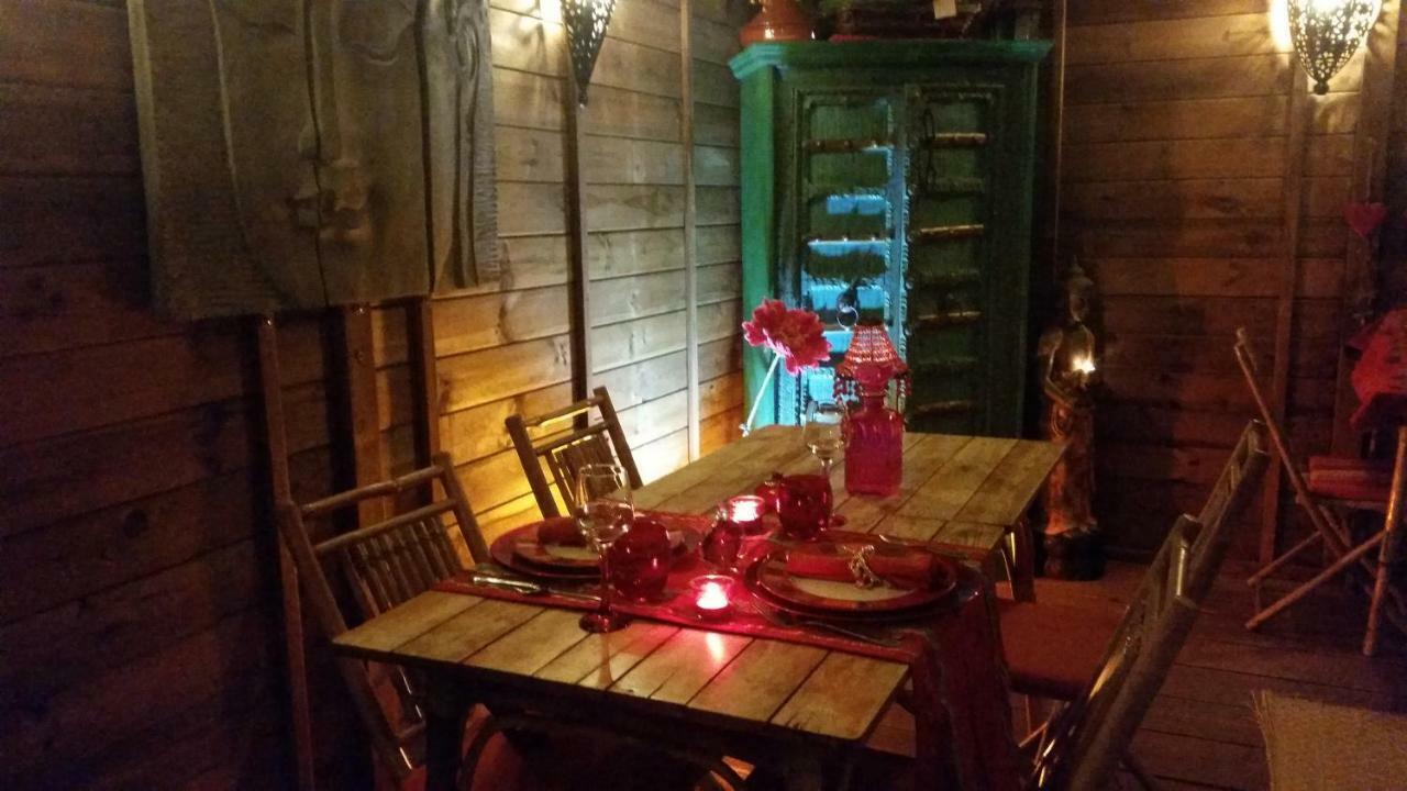 Au Soleil Mongol Bed & Breakfast Sorède Екстериор снимка